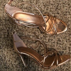 Rose Gold Gianni Bini heels